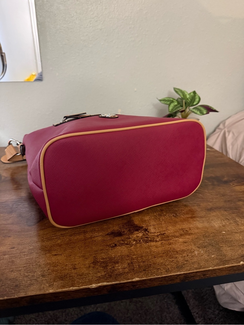 Giani Bernini Burgundy & Tan Hobo Shoulder Bag - Picture 7 of 13